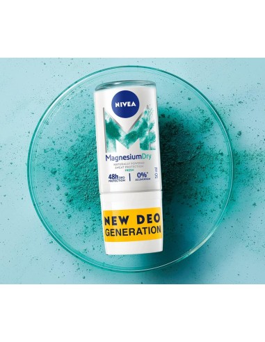 nivea deodorante roll-on 50ml - magnesium dry: tuttocasashop.it: igiene e cura della persona