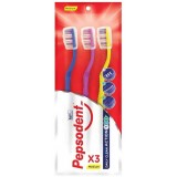 Pepsodent Spazzolino Daily Triple Clean - 3 Pezzi - Setole Medie